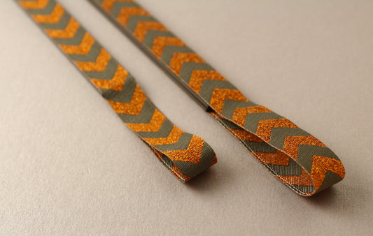 Copper Chevrons Pattern Safe Magnetic Chart Reader for Knitting and Crafts