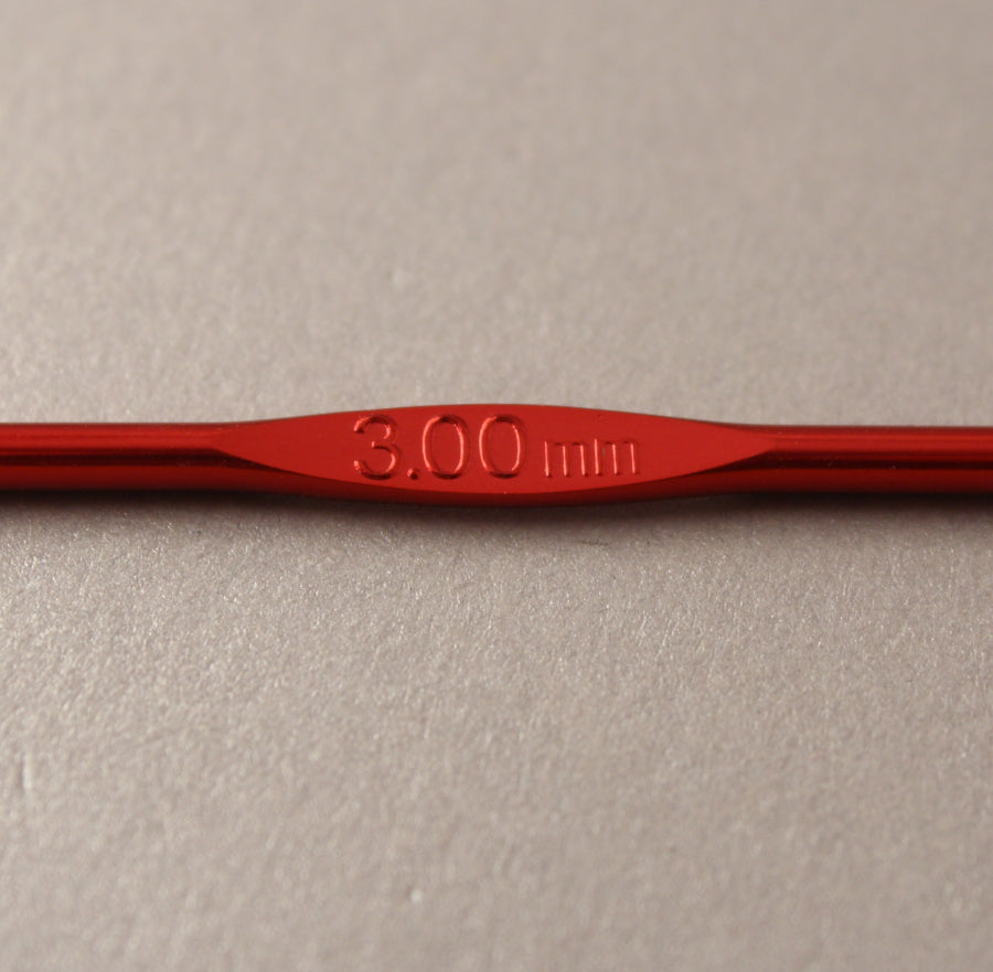 Anodised Aluminium Crochet Hook ~ 3mm/US C-2