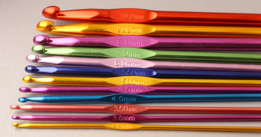 Set of 12 Anodised Aluminium Crochet Hooks ~ Sizes 2.5mm-9mm