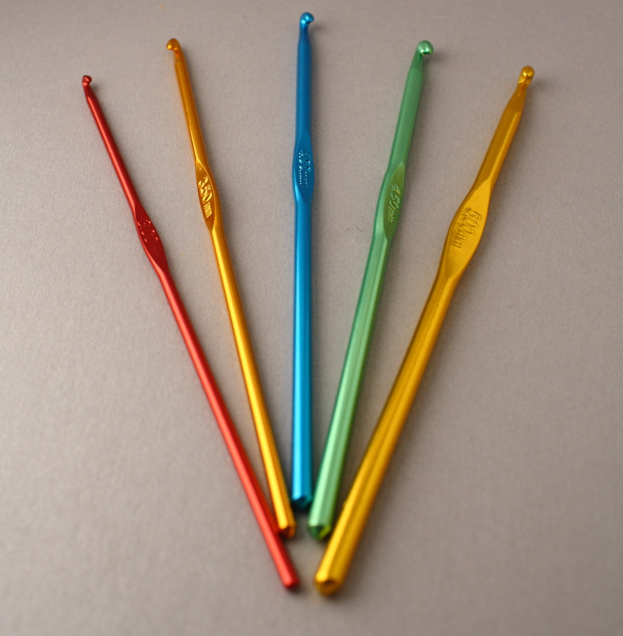 Anodised Aluminium Crochet Hook ~ 3mm/US C-2