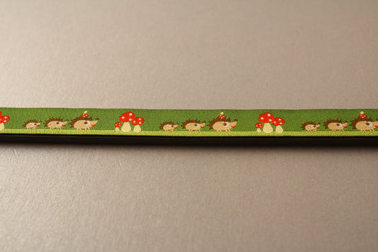 Hedgehog Family Pattern Safe Magnetic Chart Reader for Knitting and Crafts