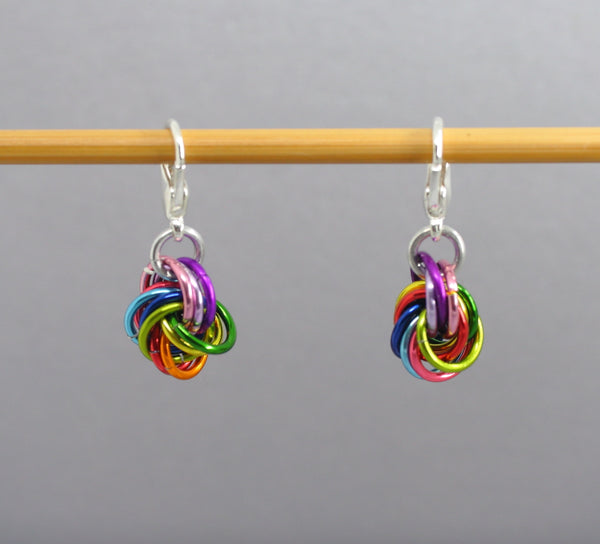 Rainbow Moebius Knot Balls of Wool Stitch Markers for Knitting & Crochet