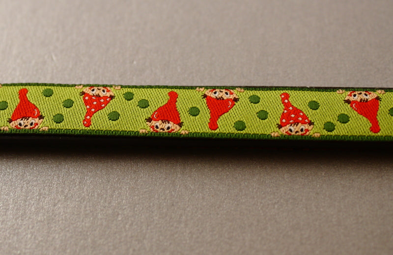 Peeping Pixies Pattern Safe Magnetic Chart Reader for Knitting and Crafts