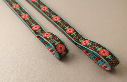 Pink Flowers Pattern Safe Magnetic Chart Reader for Knitting and Crafts